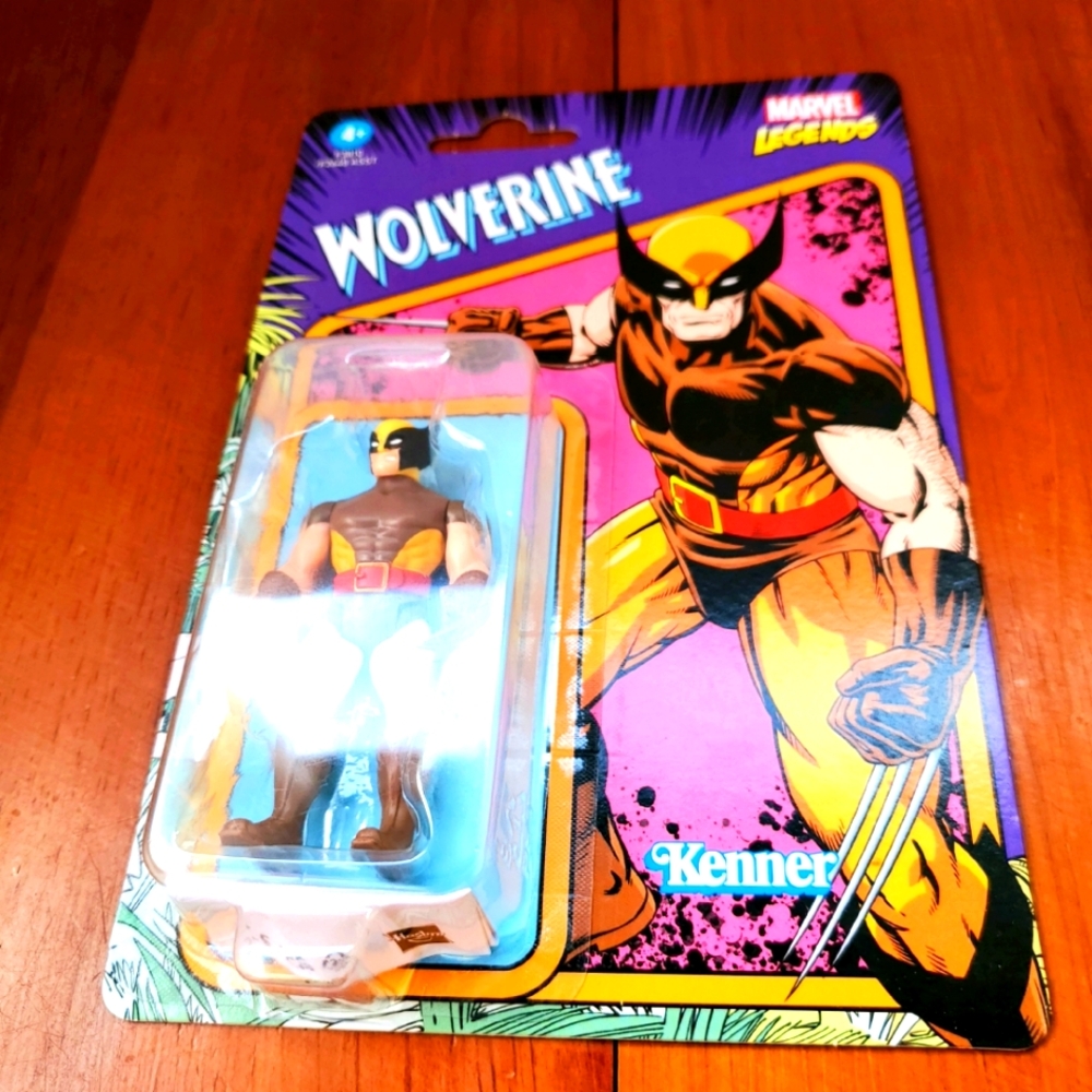 Hasbro Marvel Legends Retro 3.75" X-Men Wolverine Action Figure Stocking Stuffer